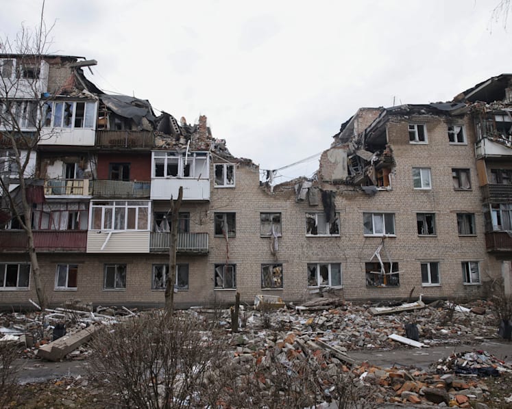 Ukraine official says military may pull back from city of Bakhmut
