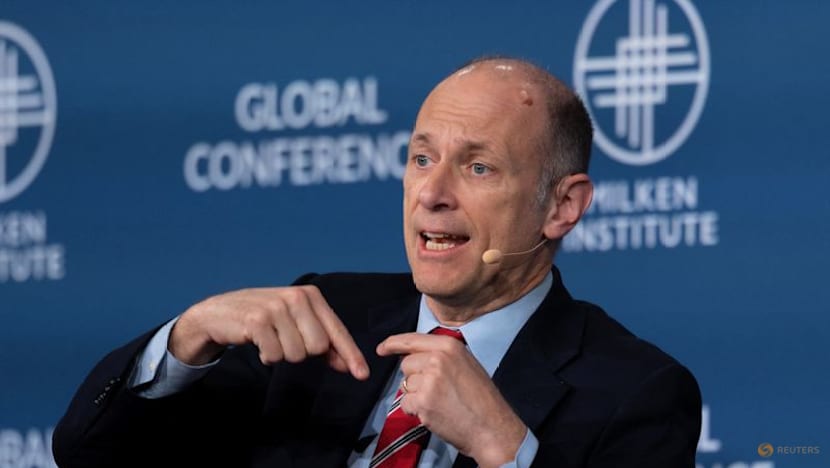 Fed's Goolsbee: AI success would be 'lovely,' but Fed would still need to watch for overheating
