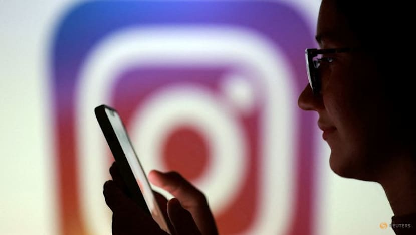 Meta to give teens' parents more control after criticism over flirty AI chatbots