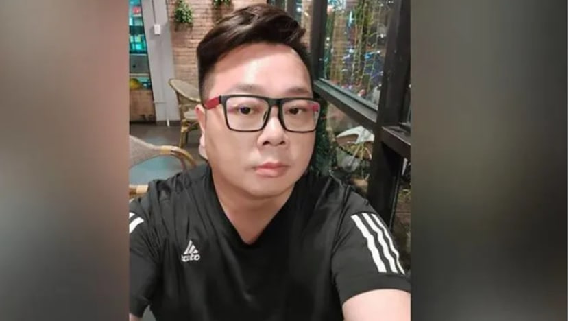Sekolah Dasar Awam Lee Kuan Yew batalkan status calon PhD Dickson Yeo