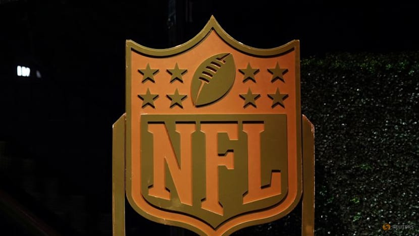 NFL to talk with partners outside of core media for live games, CNBC reports
