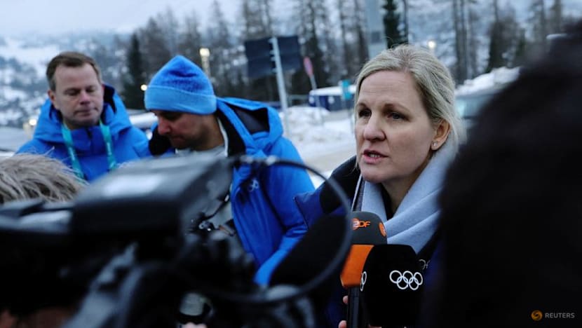 IOC open to expression guidelines review but athletes endorse current rules