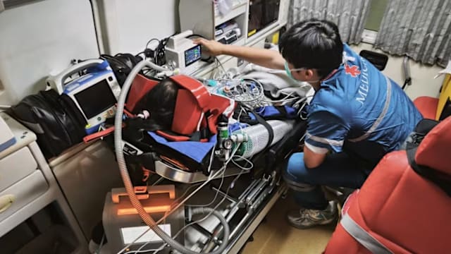 油价飙升推高成本 私人救护车业者考虑征燃油附加费 