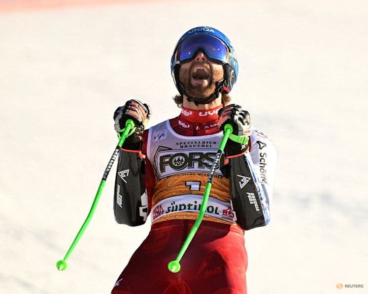 Alpine skiing-Austria's Schwarz wins maiden World Cup Super-G in Livigno