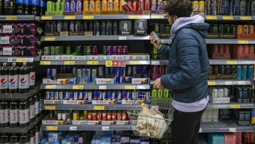  Inggris berencana larang jualan minuman energi berkafein tinggi kepada anak di bawah 16 tahun