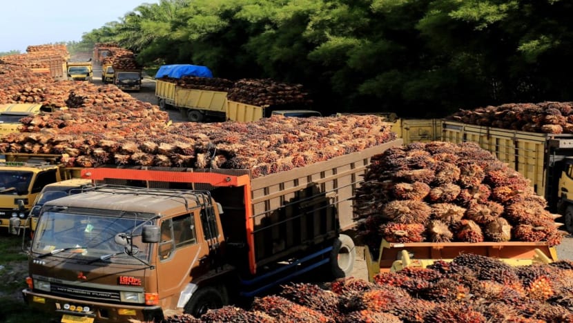 Mogok nasional, ratusan perusahaan truk protes larangan masuk tol saat mudik Lebaran Mogok nasional, ratusan perusahaan truk protes larangan masuk tol saat mudik Lebaran