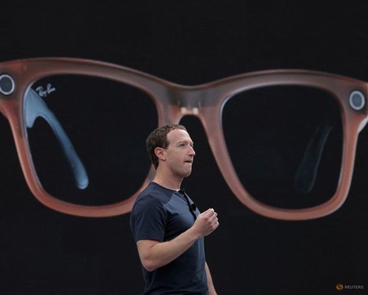 Dutch eyewear chain Hans Anders halts sale of Meta glasses, citing privacy concerns