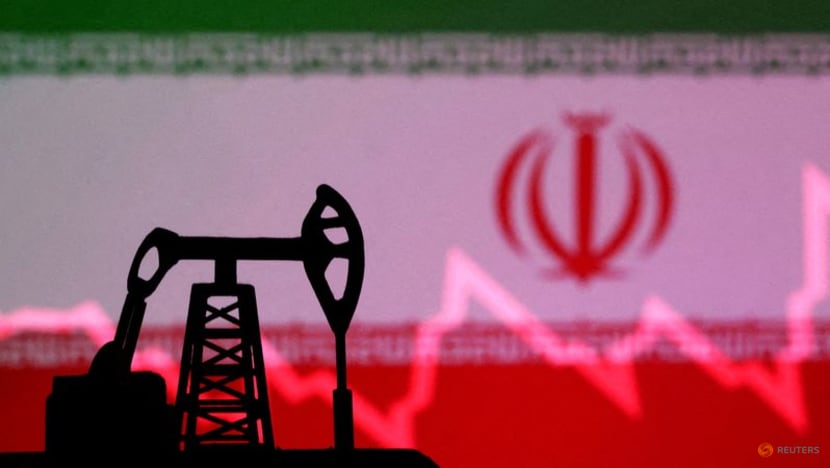 Malaysia to assess response to unilateral sanctions amid concern over Iran oil shipments Malaysia to assess response to unilateral sanctions amid concern over Iran oil shipments