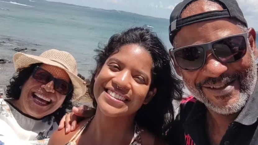 'Putri saya ditinggal demi rokok': Ayah pendaki Brasil Juliana Marins salahkan pemandu Ali Musthofa 'Putri saya ditinggal demi rokok': Ayah pendaki Brasil Juliana Marins salahkan pemandu Ali Musthofa