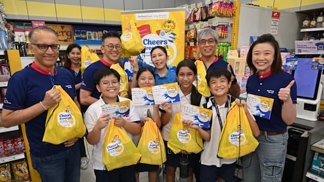 小六生今明可到平价集团旗下便利店 领免费早餐