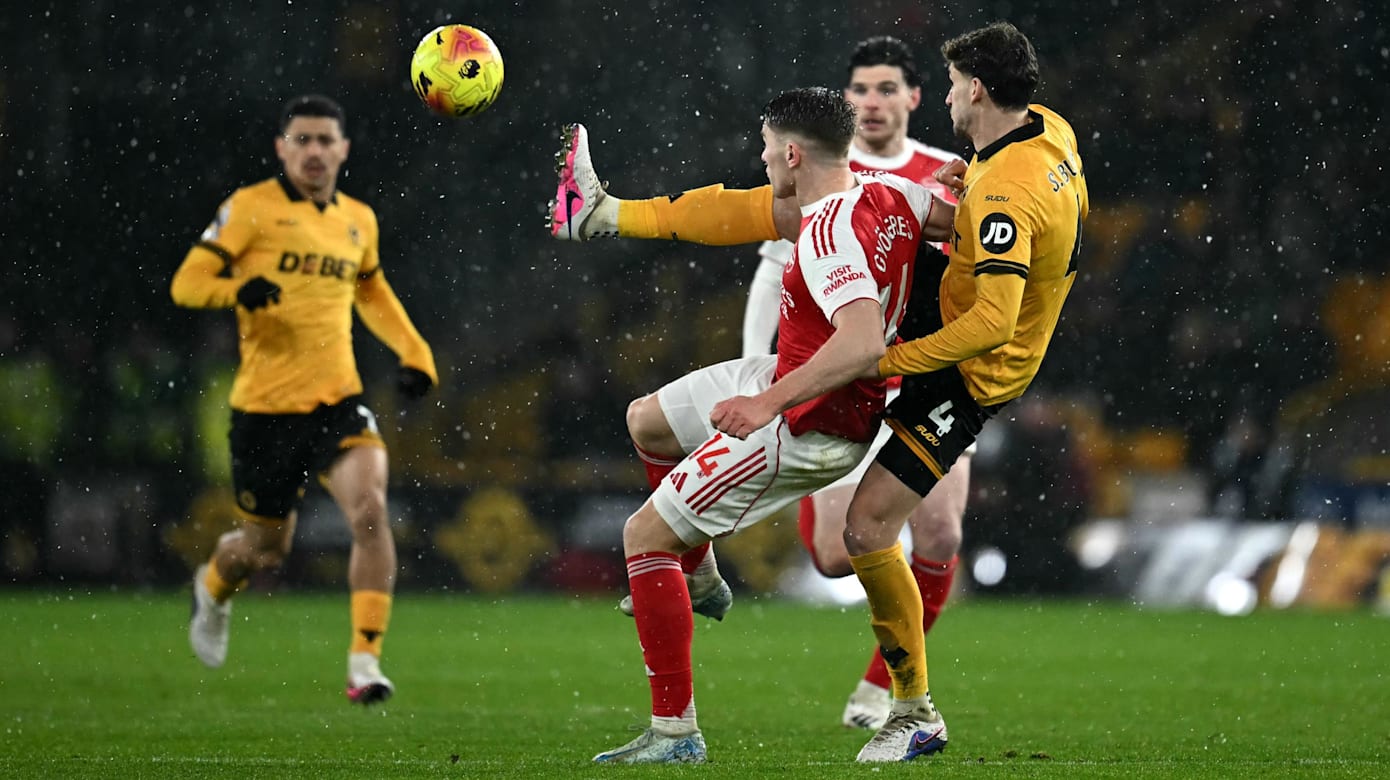 英超：阿申纳以2比2踢和狼队