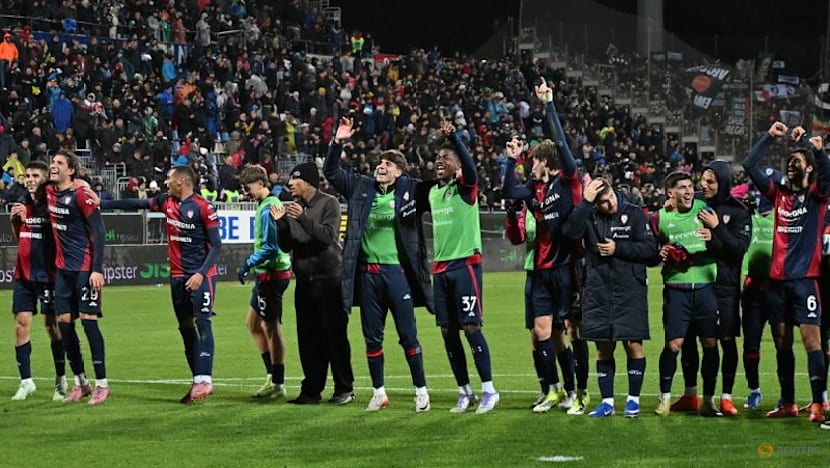 Juventus title hopes fade after defeat at Cagliari
