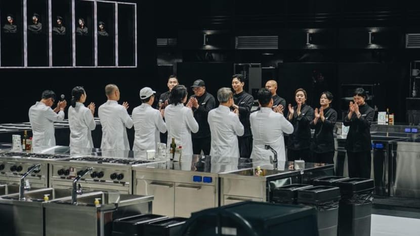 Culinary Class Wars season 2 lebih panas, koki Black Spoon kini setara dengan White Spoon