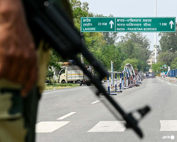 India, Pakistan summon top diplomats over border incident