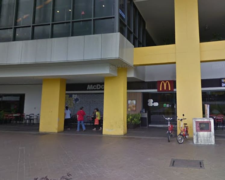 'I want burger': Man on trial for snatching fast food from McDonald's customers at Sun Plaza