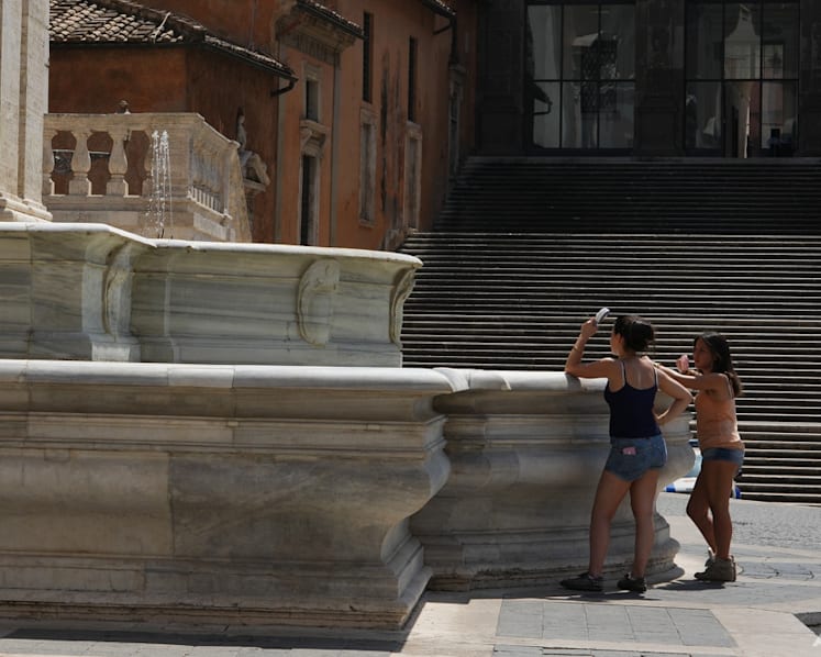 Italy swelters, Hungary and Romania turn off the lights as Europe's heatwave rages on Italy swelters, Hungary and Romania turn off the lights as Europe's heatwave rages on