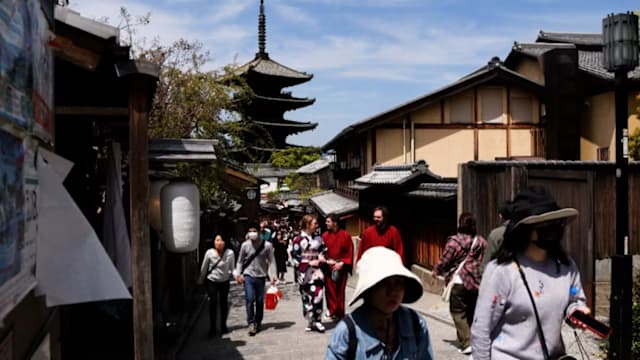 中国旅客取消赴日行程 日本预计损失高达12亿美元旅客消费