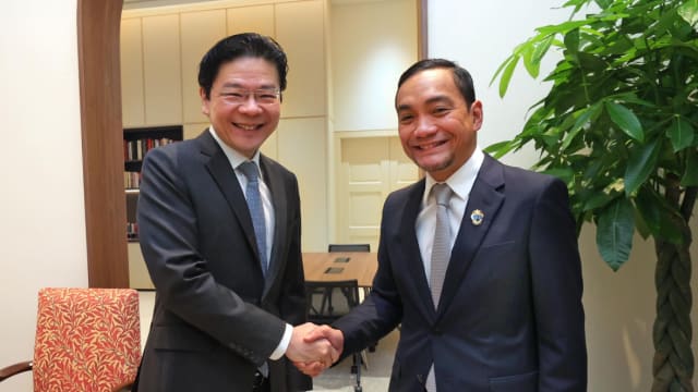 黄总理会见来访柔佛州务大臣 盼深化合作关系  