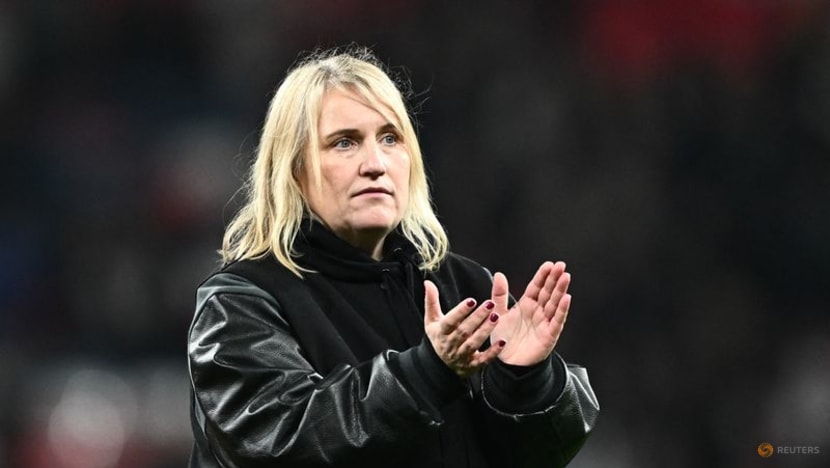 Hayes brings fresh faces to January US women's training camp Hayes brings fresh faces to January US women's training camp