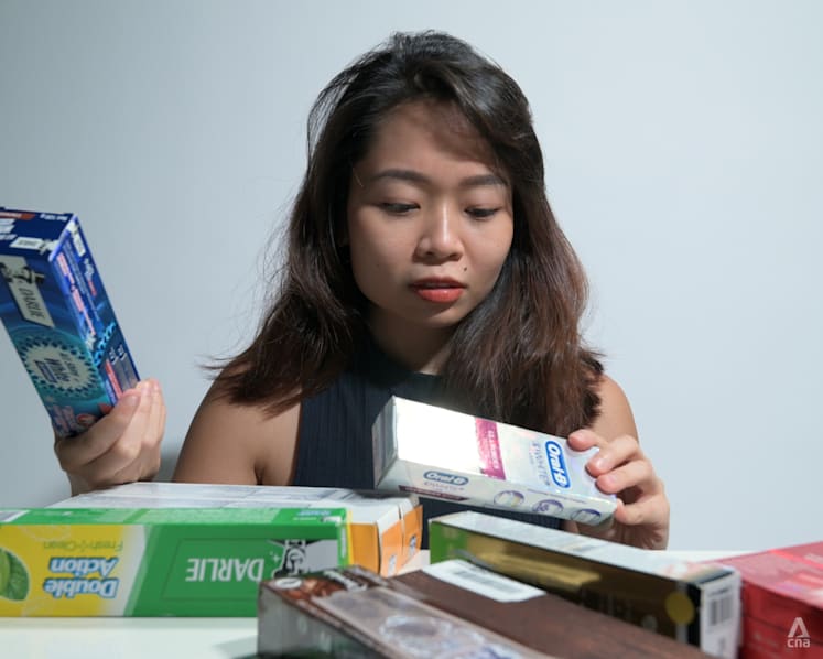 What’s in your toothpaste? 5 things to know for your teeth’s sake (and your children’s)