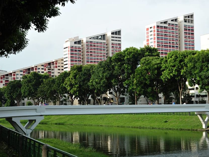 Why HDB owners should forget about getting a windfall from Vers