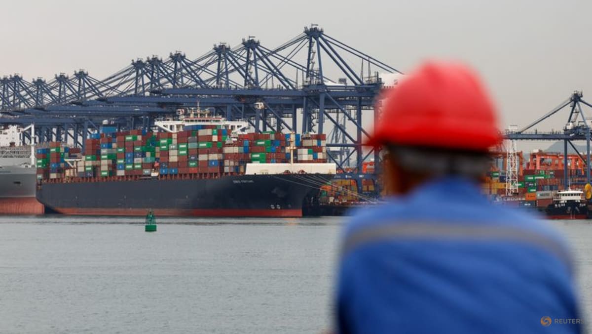 China trade beats forecasts in April despite Middle East war