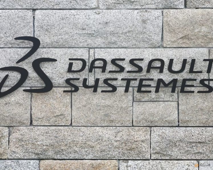Dassault Systemes reports first-quarter revenue in line with estimates