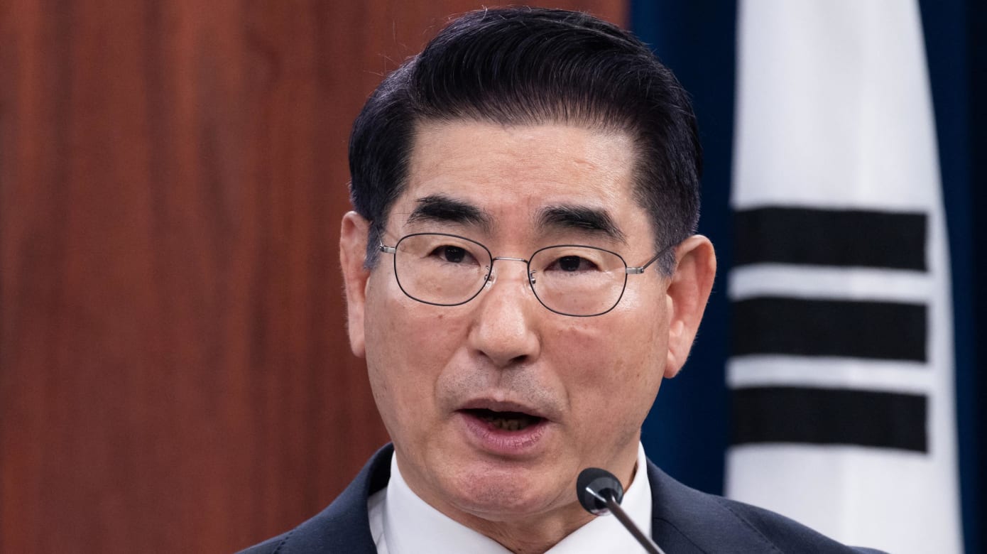 涉尹锡悦戒严令案 韩国前防长金龙显判监三年