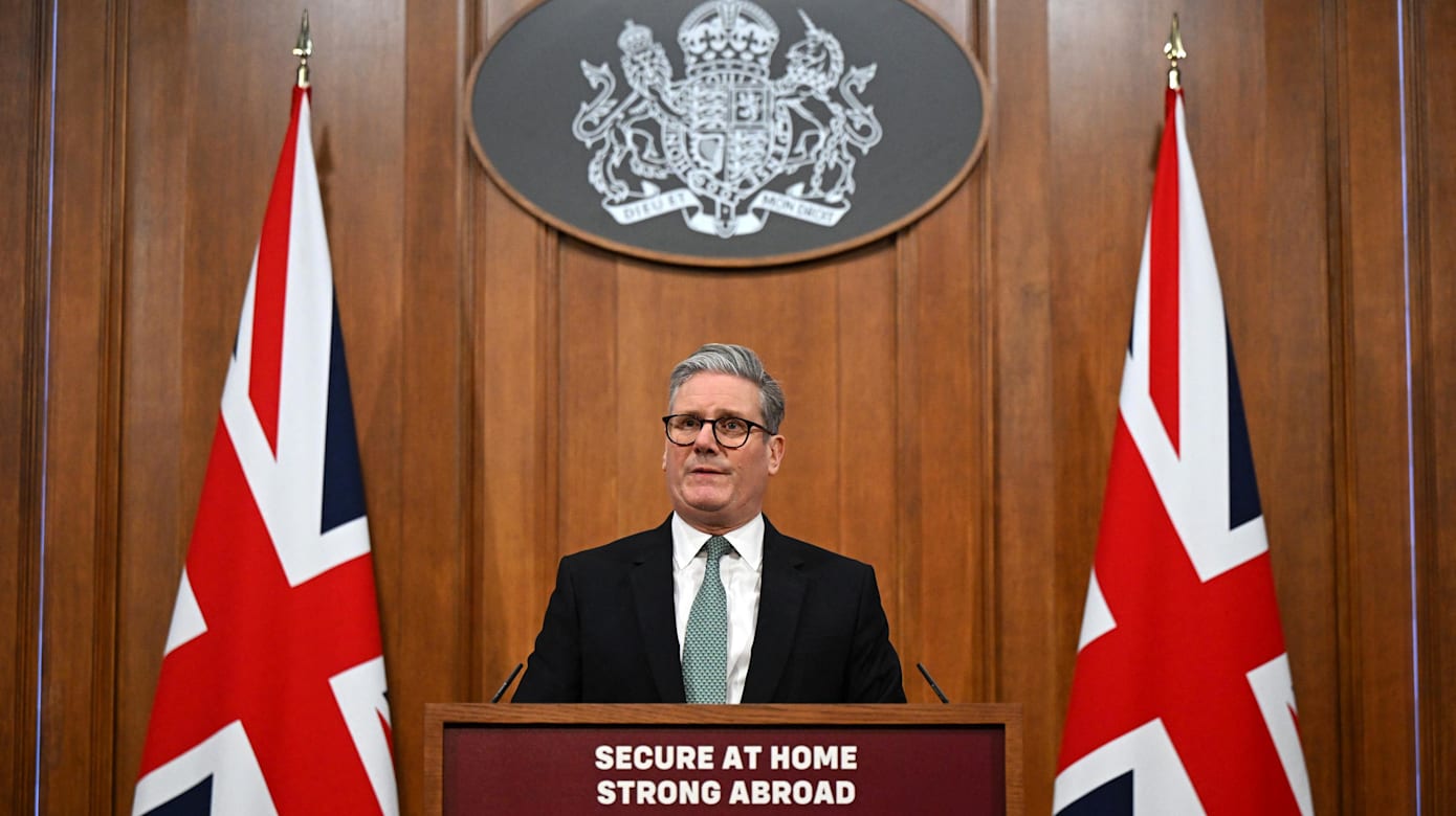 斯塔默：将在国会寻求更广泛权限监管互联网访问