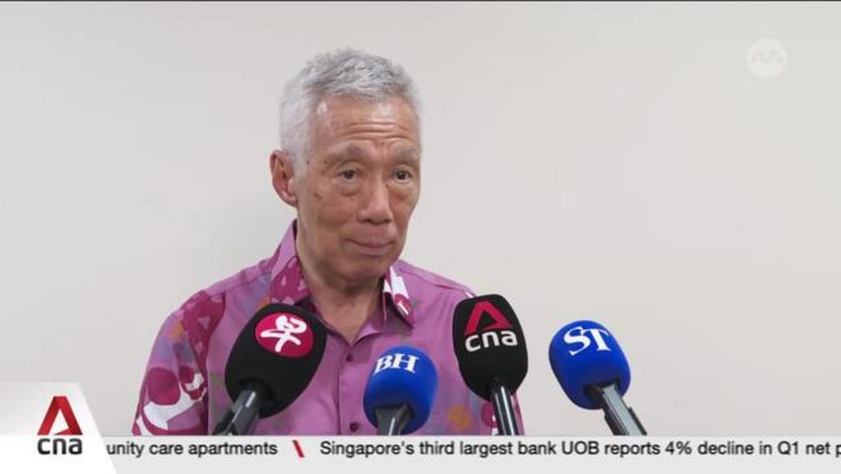 Singapore wants to build closer ties with Malaysia's east coast states: SM Lee
