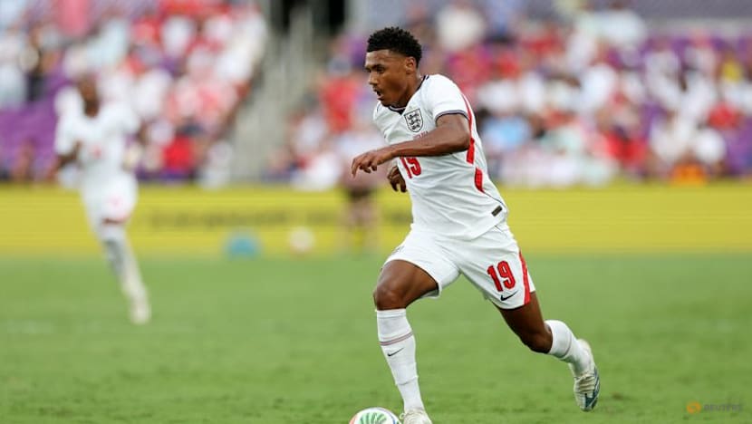 England's Watkins defends Doku over baby birth World Cup dilemma