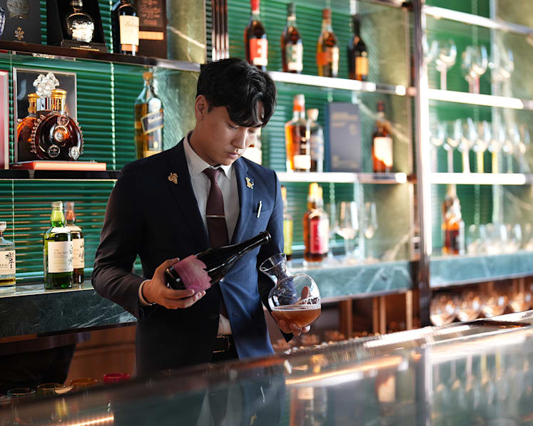 This sommelier can’t easily consume alcohol. So he created non-alcoholic beverages for fine dining