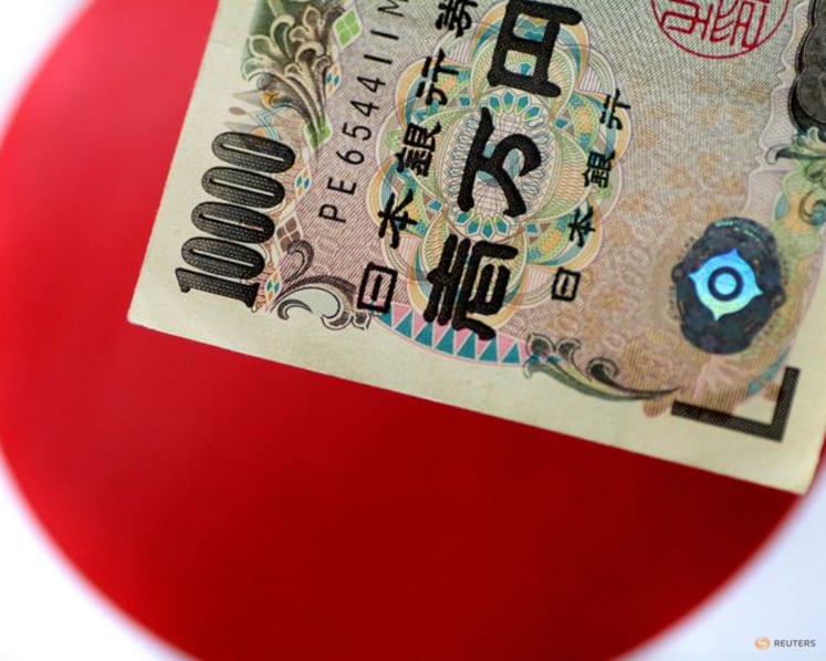 Japan eyes blockchain for instant stock, government bond settlement, Nikkei reports