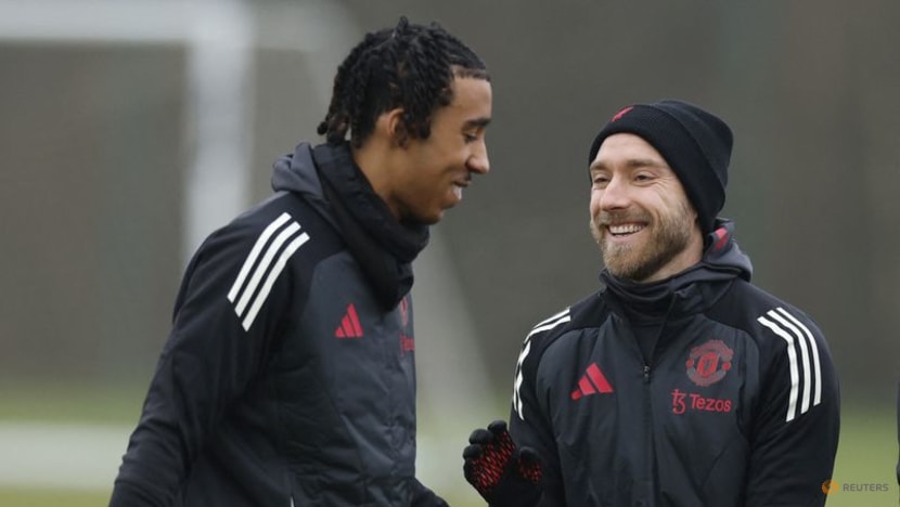 Three players set to return for Man United against Everton