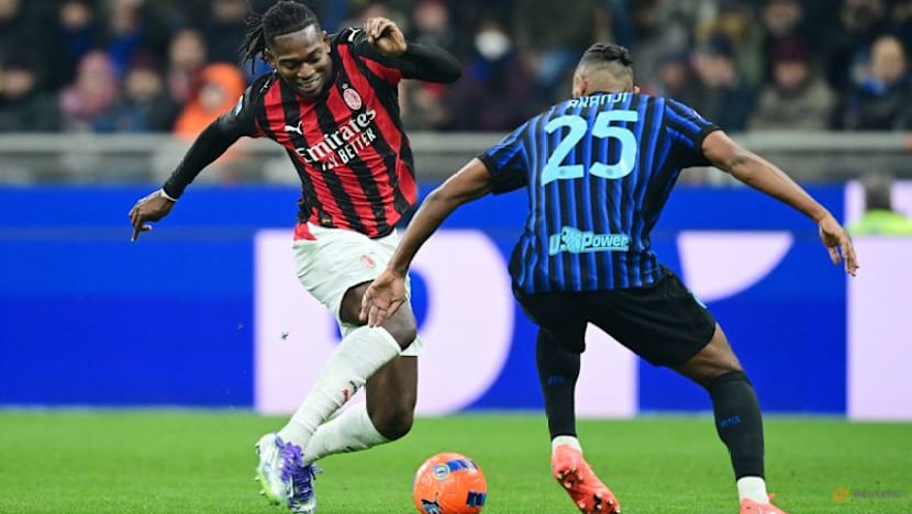Milan and Maignan deny Inter top spot with 1-0 derby win