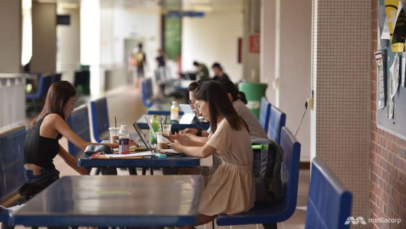 Commentary: Are undergraduates under pressure to chase multiple internships? Commentary: Are undergraduates under pressure to chase multiple internships?