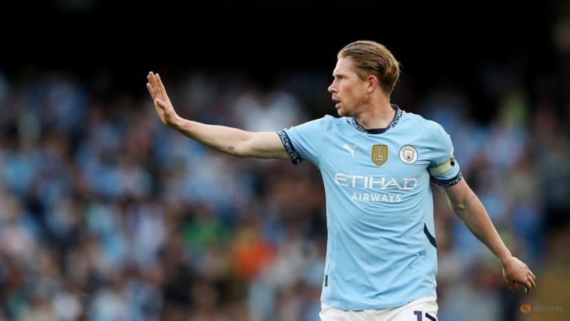 City climb to third with 3-1 win over Bournemouth in De Bruyne's final home game
