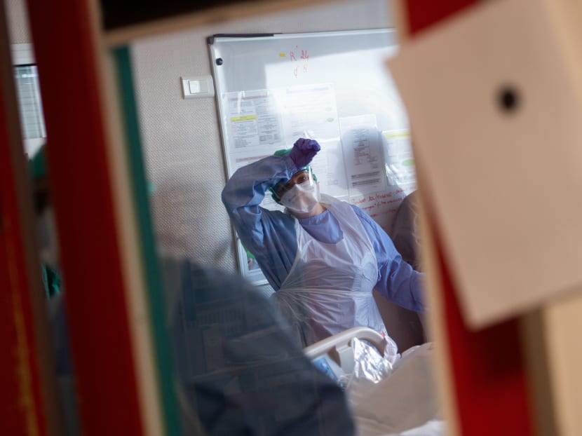 Medical staff provide medical care to a patient at the intensive care unit for patients infected by Covid-19 of the university-affiliated hospital Cavale Blanche in Brest, western France on Nov 4, 2020. Medical staff provide medical care to a patient at the intensive care unit for patients infected by Covid-19 of the university-affiliated hospital Cavale Blanche in Brest, western France on Nov 4, 2020.