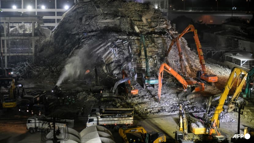 Thai court issues warrants over deadly quake tower collapse Thai court issues warrants over deadly quake tower collapse