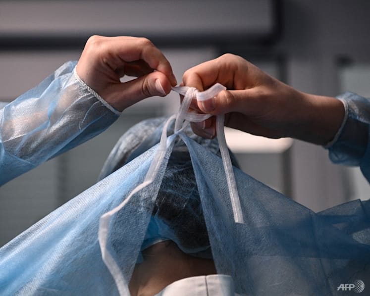 Commentary: Getting more men into nursing would help address workforce shortages