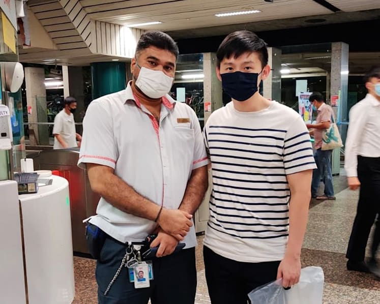 SMRT station manager’s quick thinking in bid to save man’s life draws praise from family
