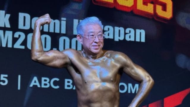 马国60岁拿督为慈善勤健身 60天练出六块腹肌筹8万善款