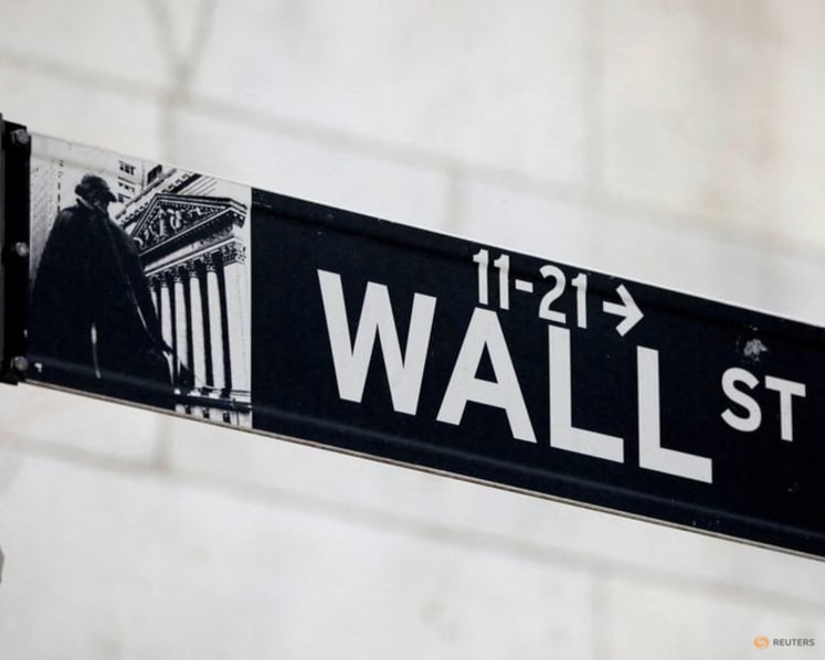 Wall Street monitors private credit risk as AI disruption, outflows cause concern