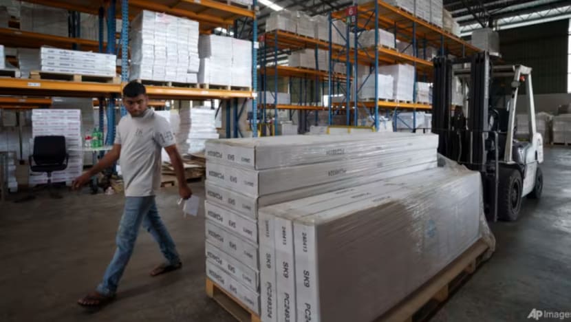 Sektor eksport Malaysia semakin tertekan jelang pelaksanaan tarif Amerika