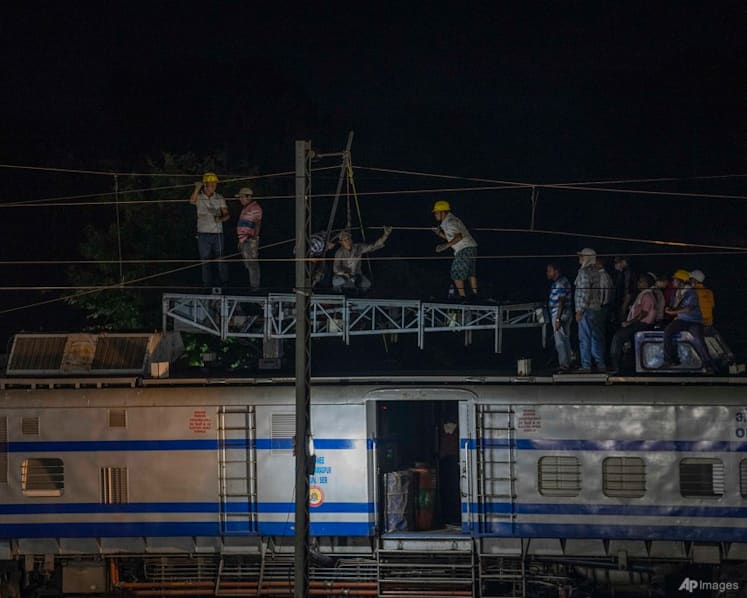 As India grieves train crash that killed 275 people, relatives still wait for bodies of loved ones