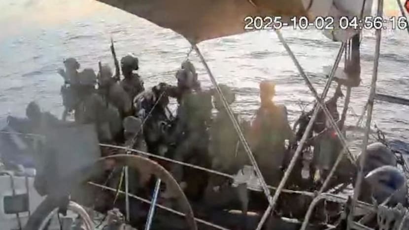 Militer Israel naiki armada bantuan ke Gaza; aktivis asing dibawa ke pelabuhan Israel