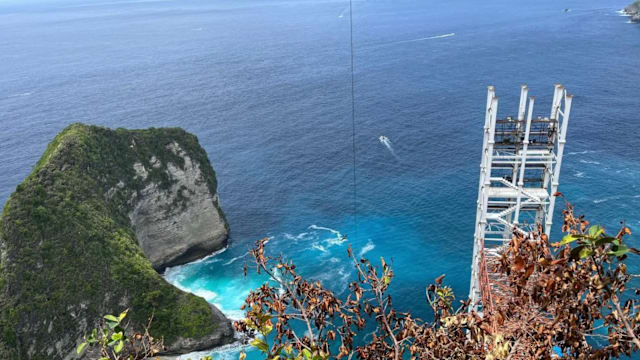 被指破坏景观 峇厘岛悬崖电梯工程喊停