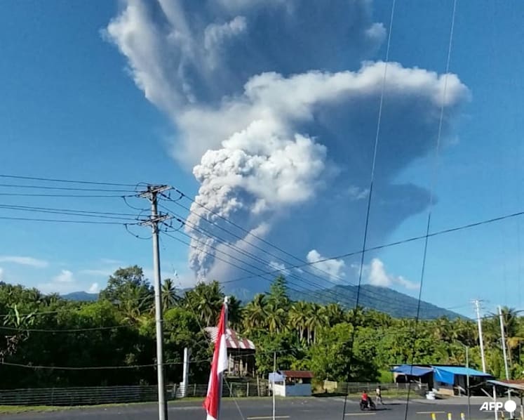 Unpredictable eruptions, ash inhalation: What hikers need to know about active volcanoes