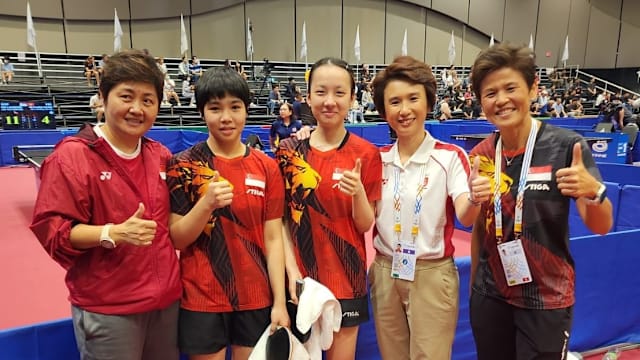 我国乒乓双打表现出色 男双女双挺进半决赛