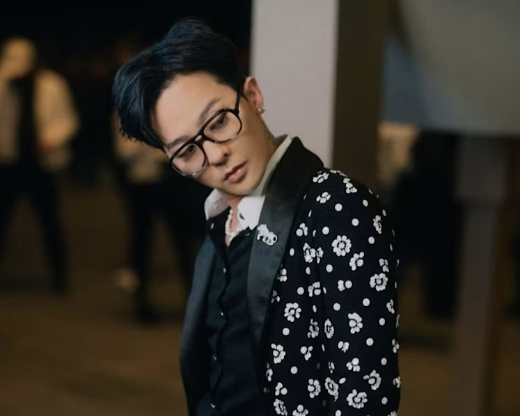 G-Dragon akui tak pernah pakai mobile banking, bagaimana ia mengurus uangnya?